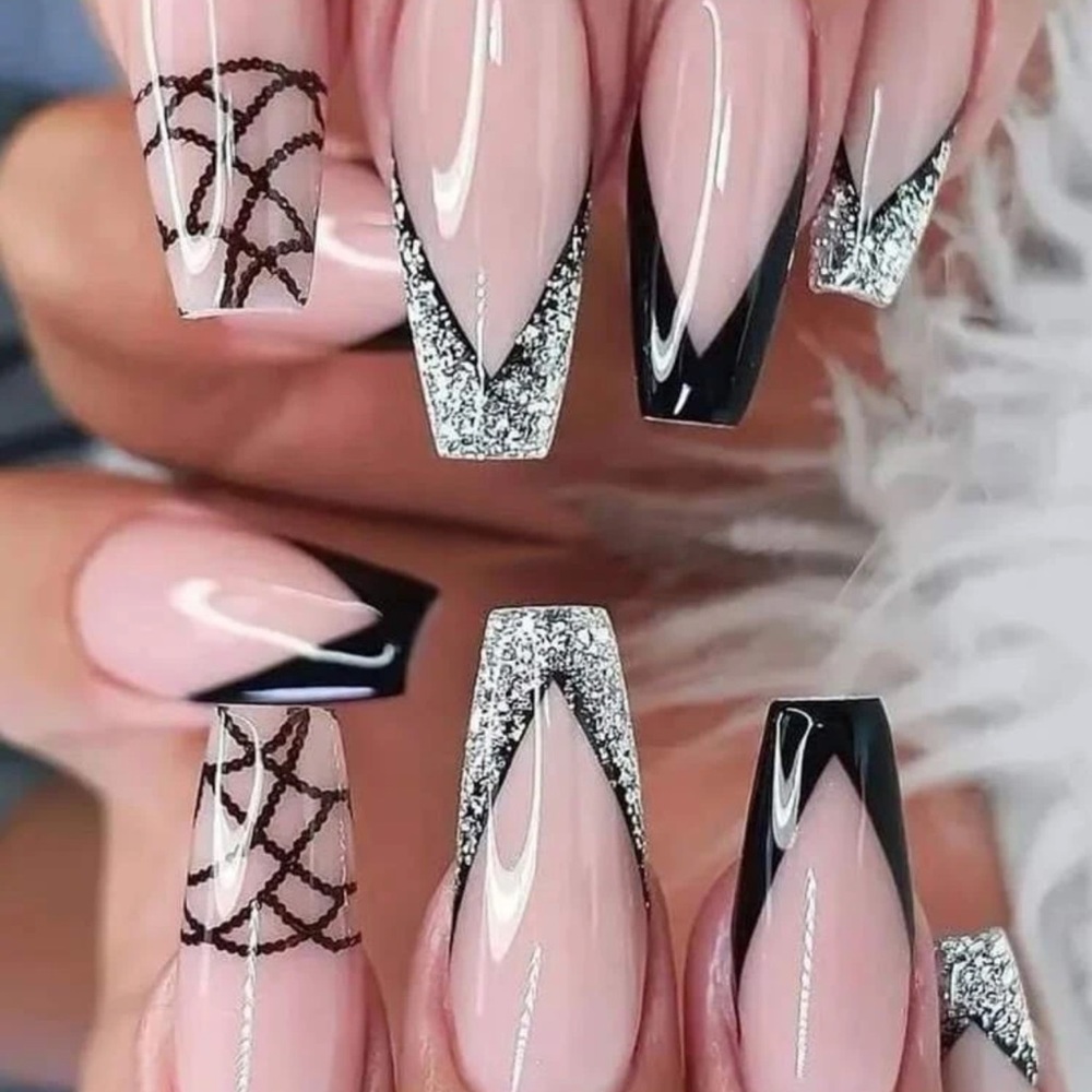 Press On Nails Kit